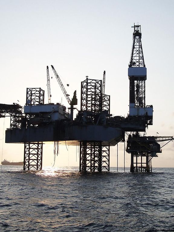 oil-rig-header-2a6fdca6