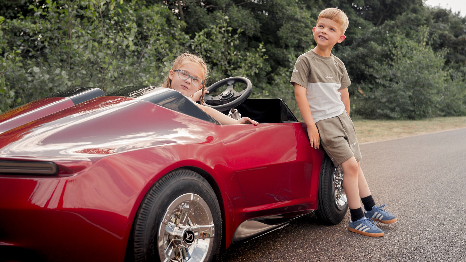 header-voitures-électriques-pour-enfants-5f304972