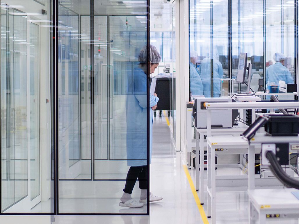 cleanroom_maxon_2